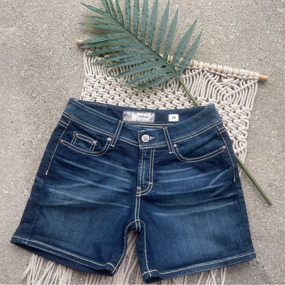 BKE Jean Shorts Size 28